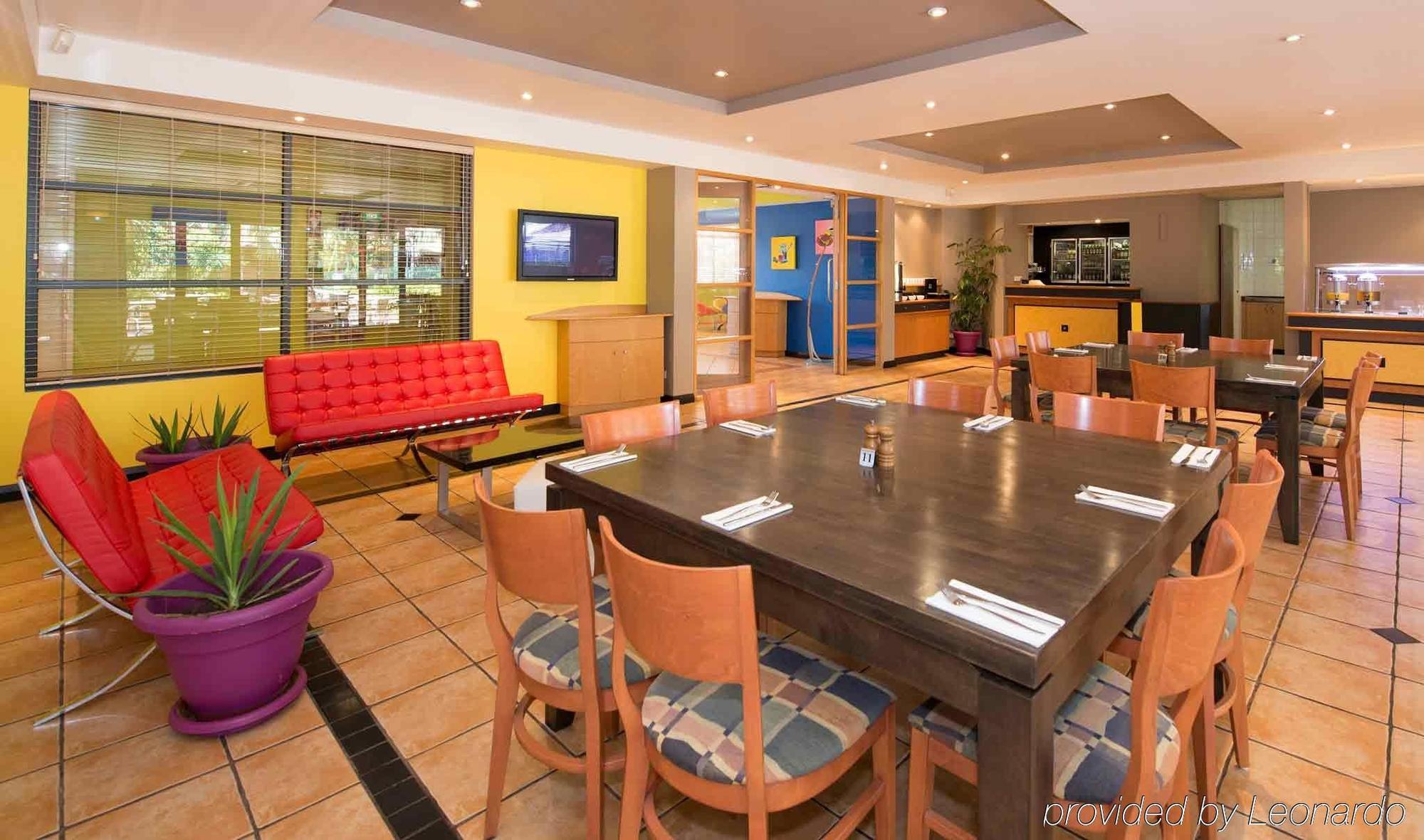The Cambridge Kununurra Hotell Exteriör bild