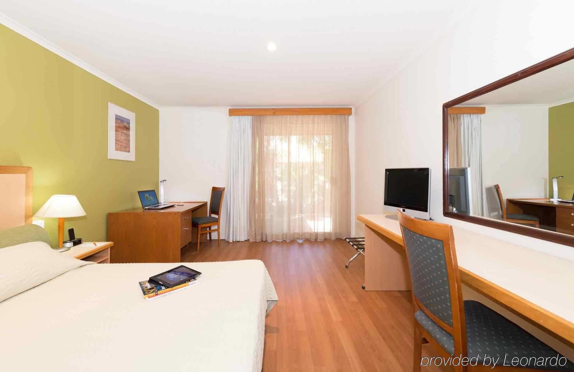 The Cambridge Kununurra Hotell Exteriör bild