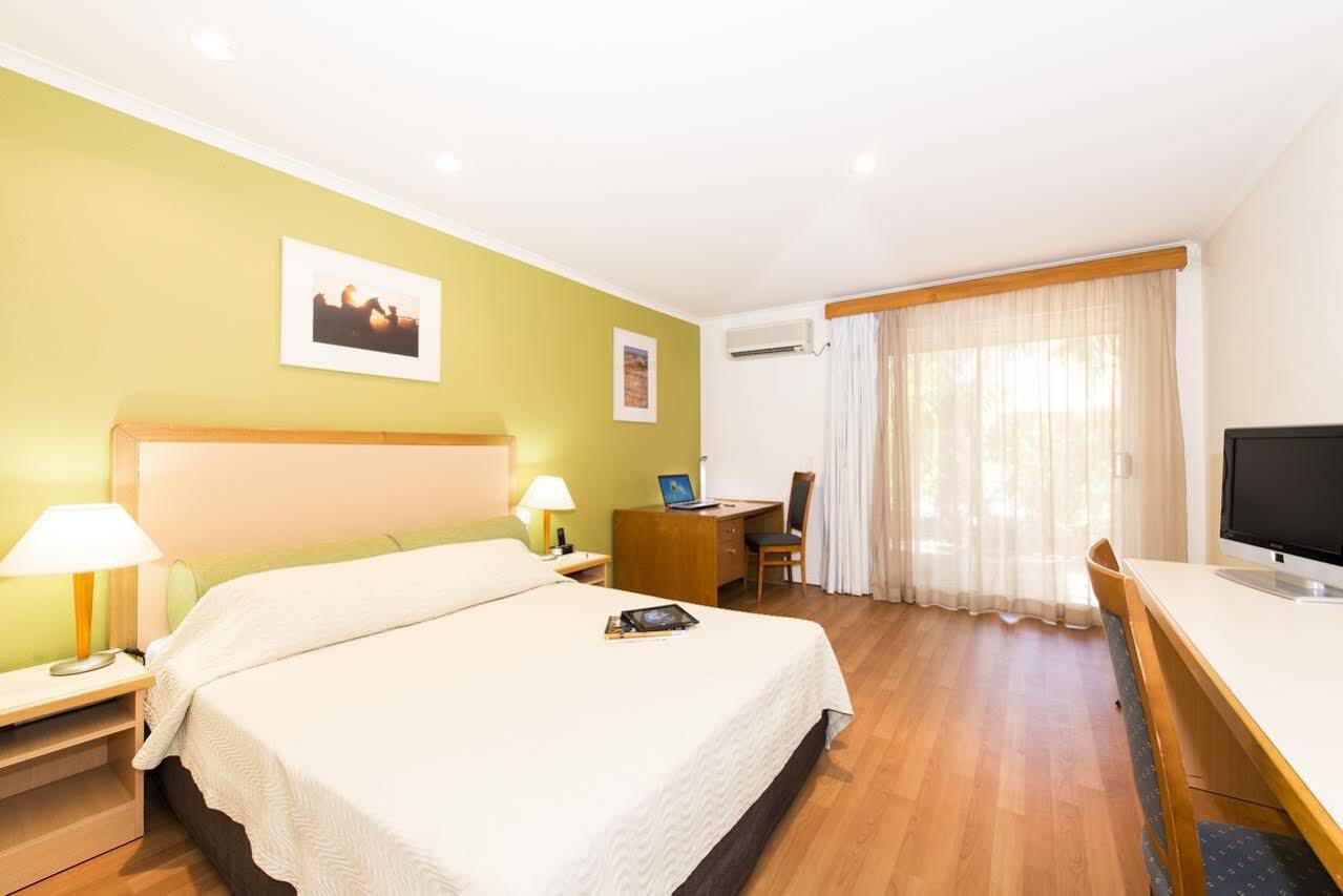The Cambridge Kununurra Hotell Exteriör bild